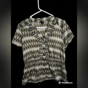 East 5th Medium Brown and Black button down blouse